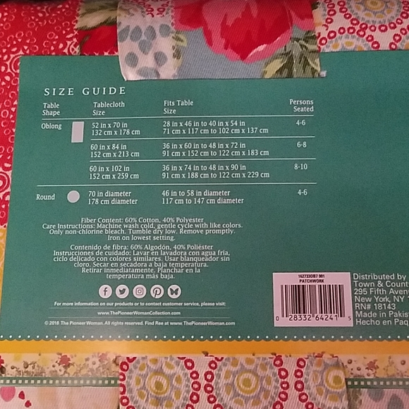 Pioneer Woman Tablecloth 52" x 70" Patchwork - Picture 3 of 3